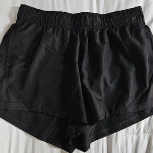 Like New Women's Black Silky Athletic Shorts Size M (8-10)